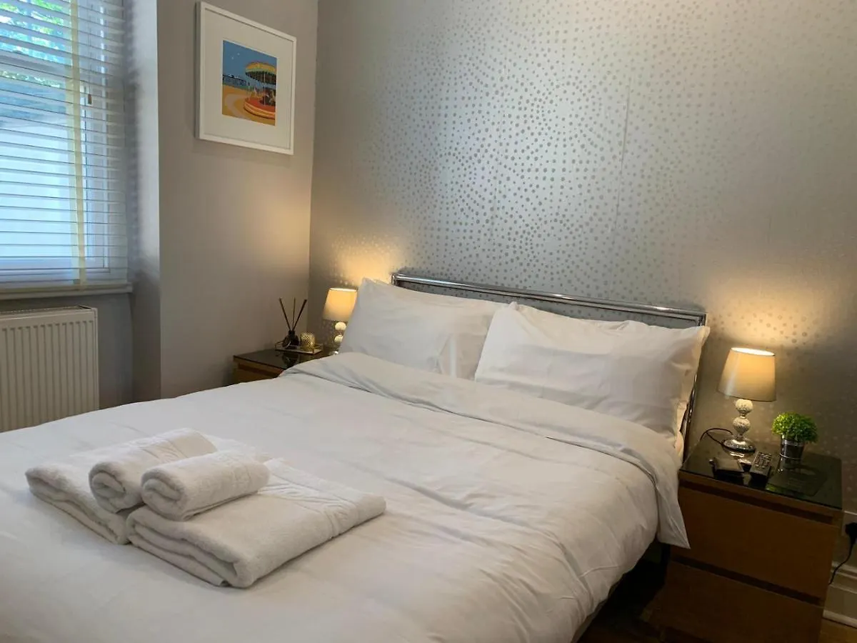 Weslie Guest House Brighton